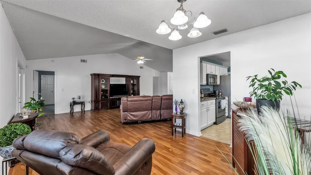 5249 Nichols Drive W Lakeland FL 33812