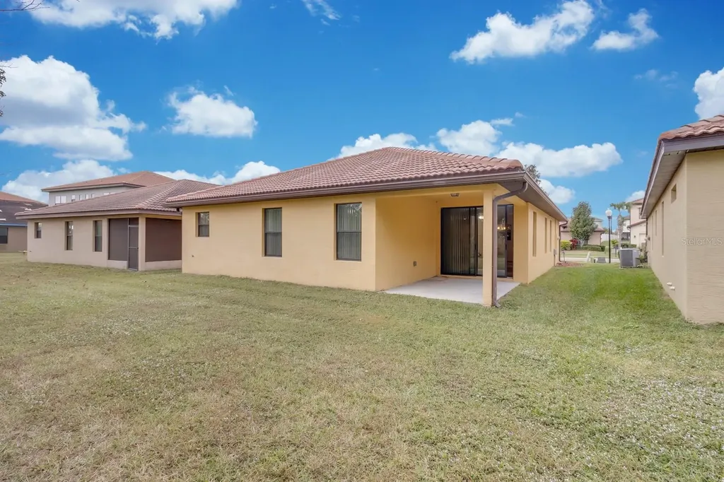 2943 Casabella Drive Kissimmee FL 34744