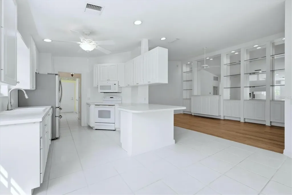 7559 Quinto Drive Sarasota FL 34238