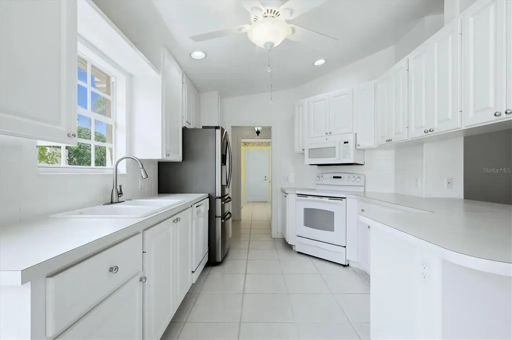 7559 Quinto Drive Sarasota FL 34238