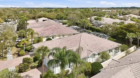 7559 Quinto Drive Sarasota FL 34238
