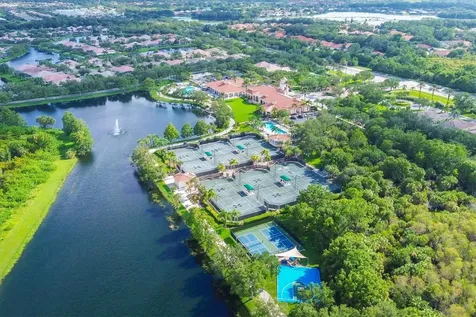 7559 Quinto Drive Sarasota FL 34238