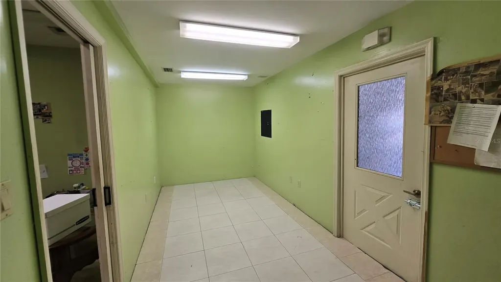 2730 Worth Avenue Englewood FL 34224