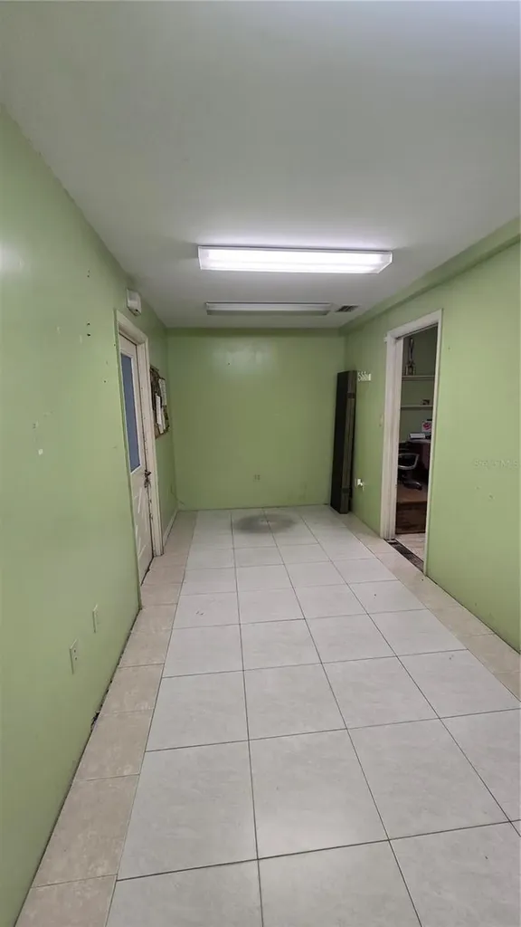 2730 Worth Avenue Englewood FL 34224