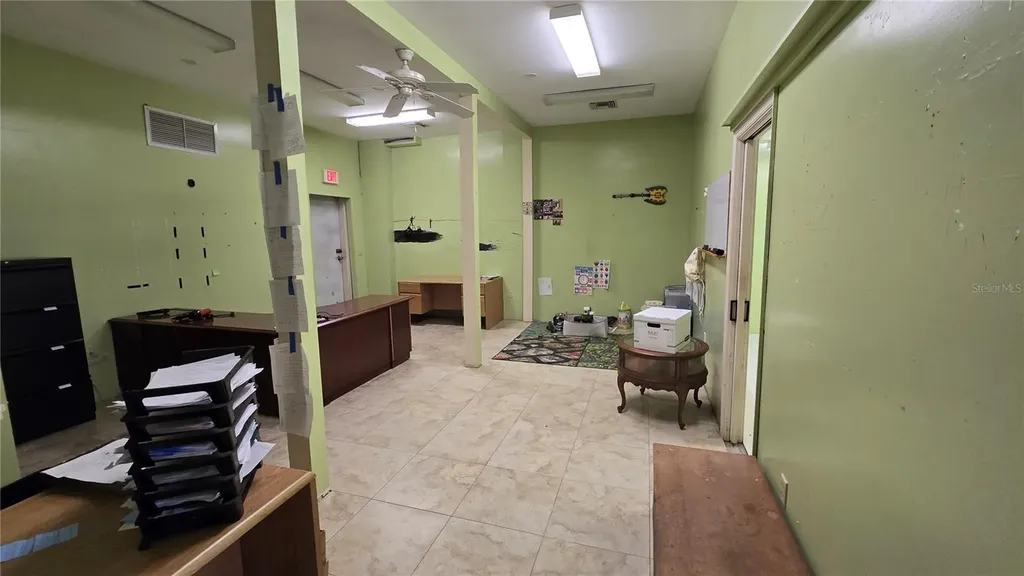 2730 Worth Avenue Englewood FL 34224