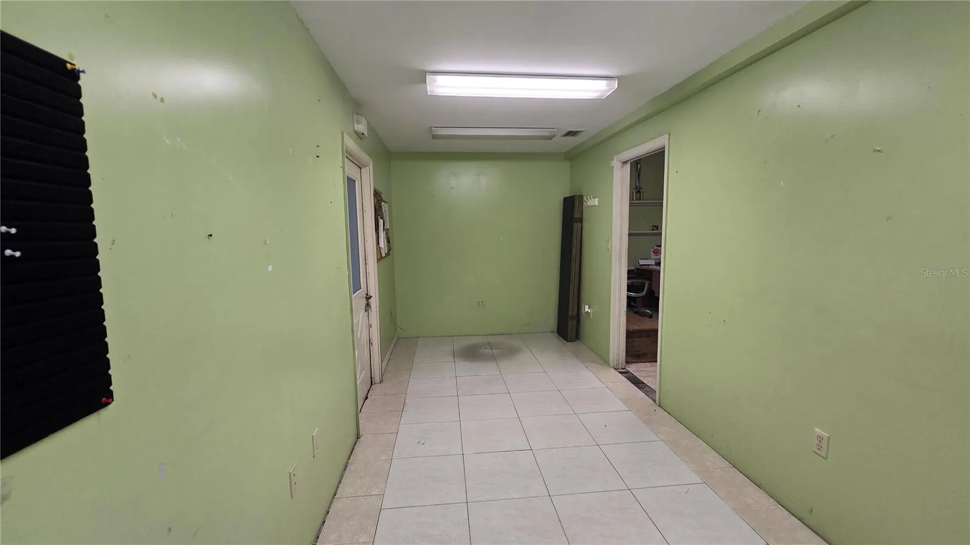 2730 Worth Avenue Englewood FL 34224