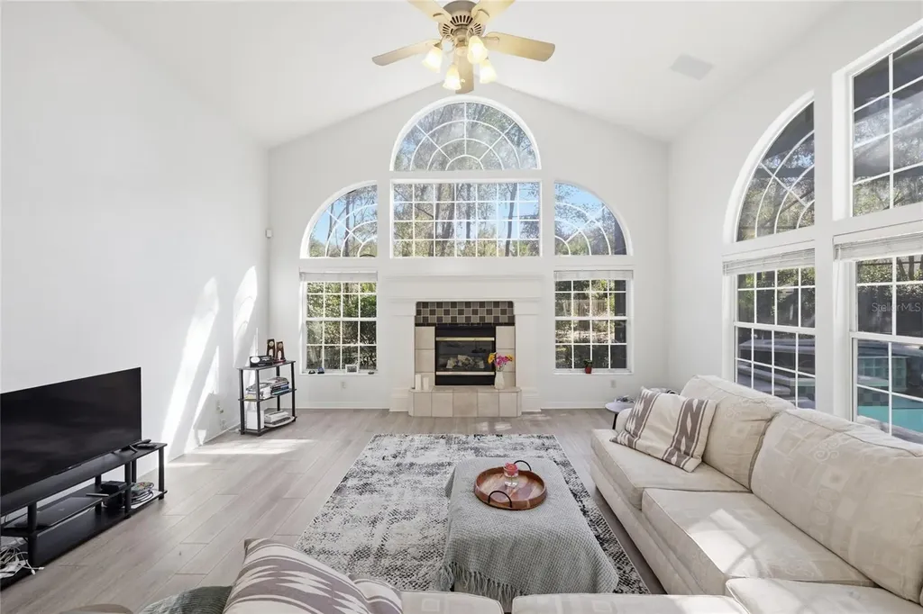 9605 SW 33rd Lane Gainesville FL 32608