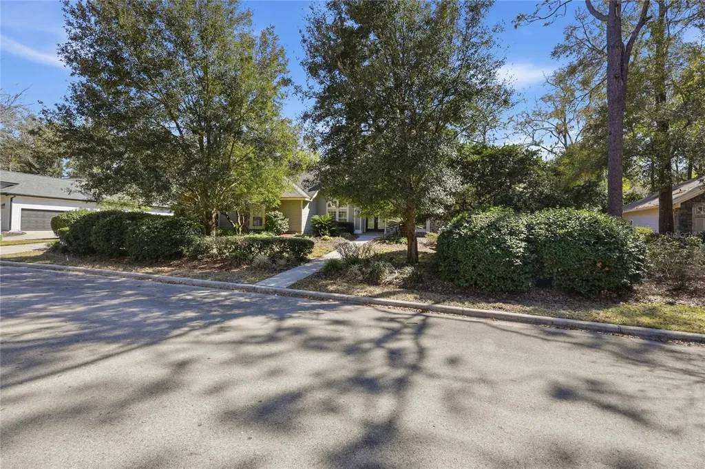 9605 SW 33rd Lane Gainesville FL 32608