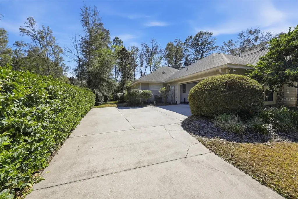 9605 SW 33rd Lane Gainesville FL 32608