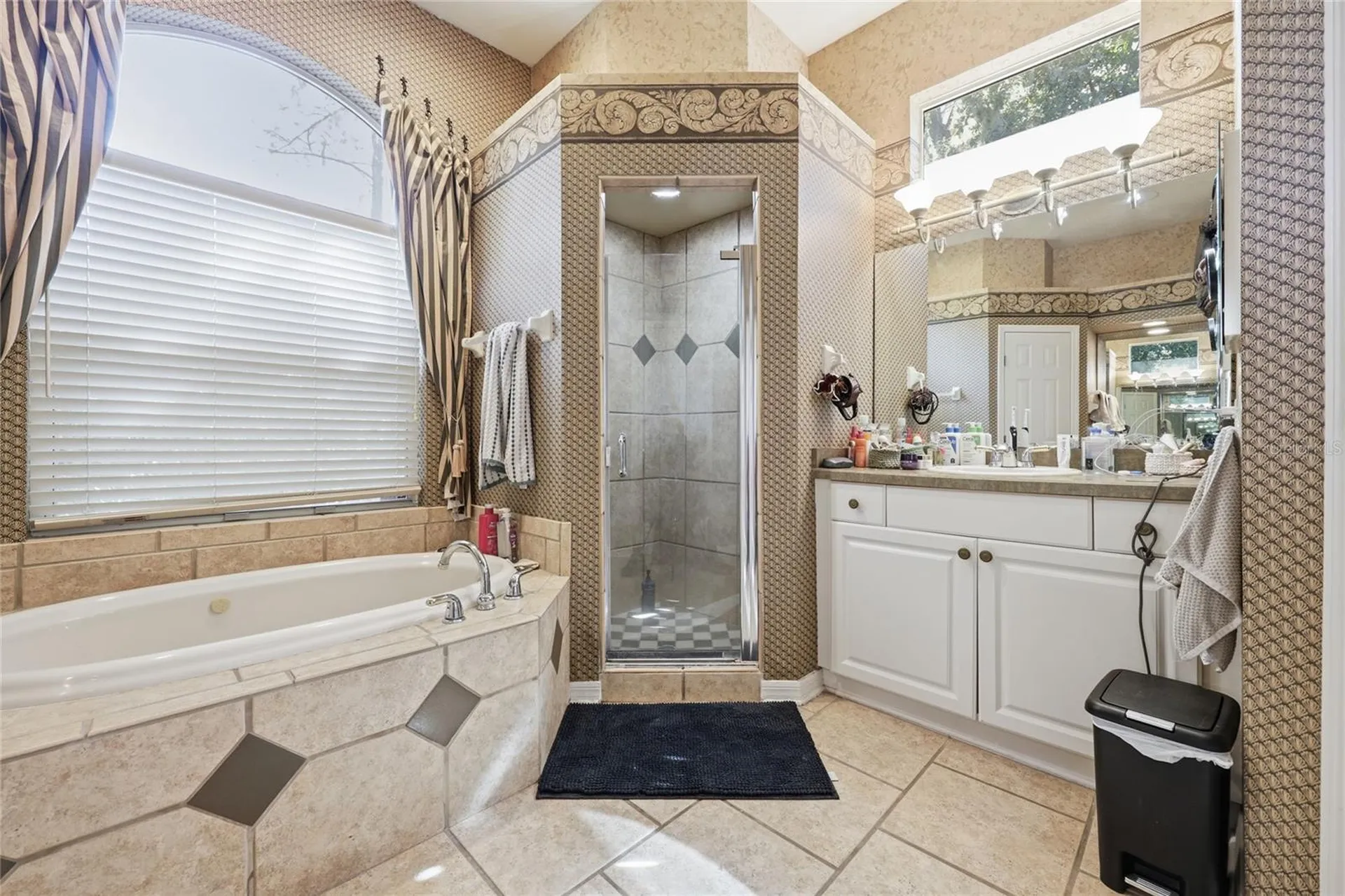 9605 SW 33rd Lane Gainesville FL 32608