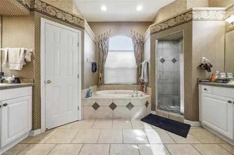 9605 SW 33rd Lane Gainesville FL 32608