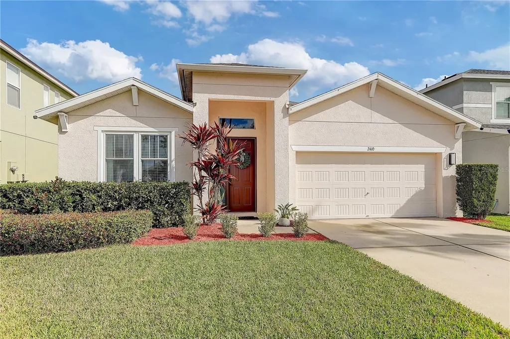 2410 Hawks Point Court Ruskin FL 33570