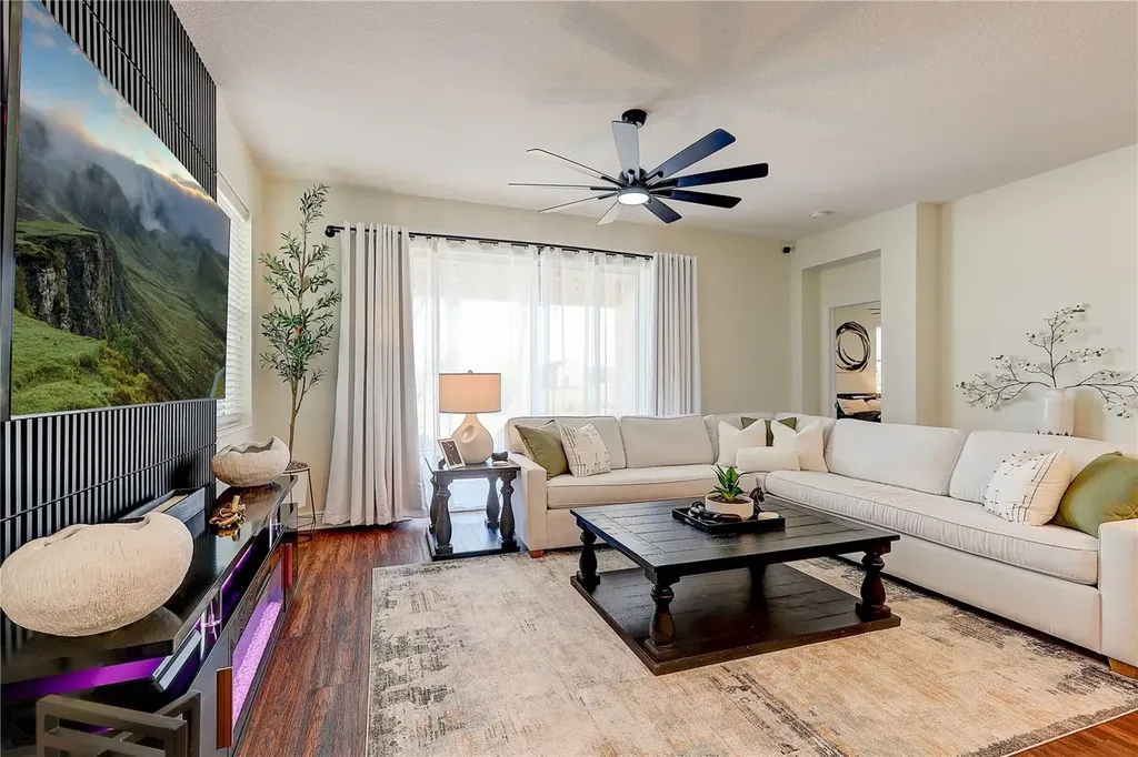 2410 Hawks Point Court Ruskin FL 33570