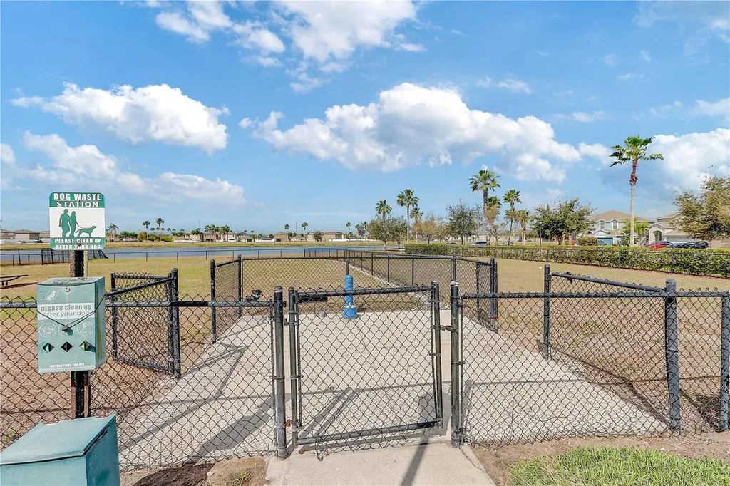 2410 Hawks Point Court Ruskin FL 33570