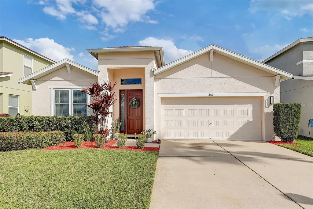 2410 Hawks Point Court Ruskin FL 33570