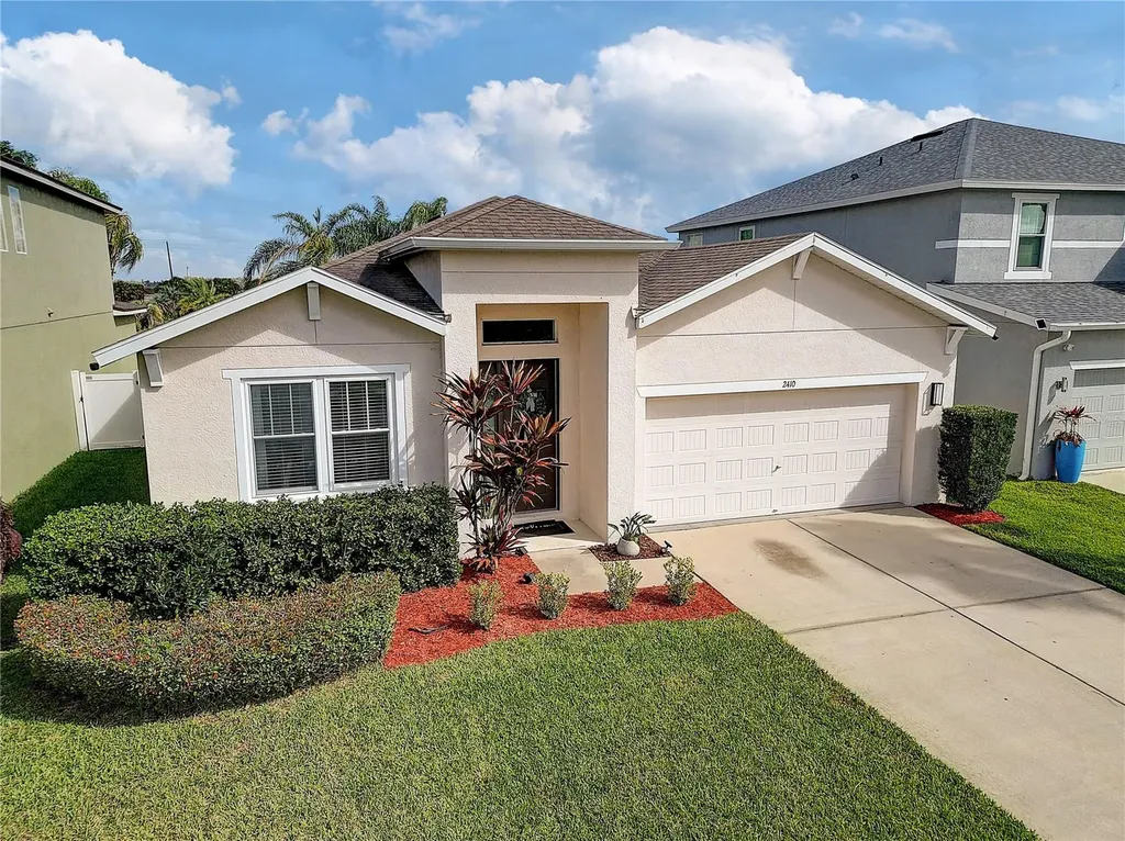 2410 Hawks Point Court Ruskin FL 33570