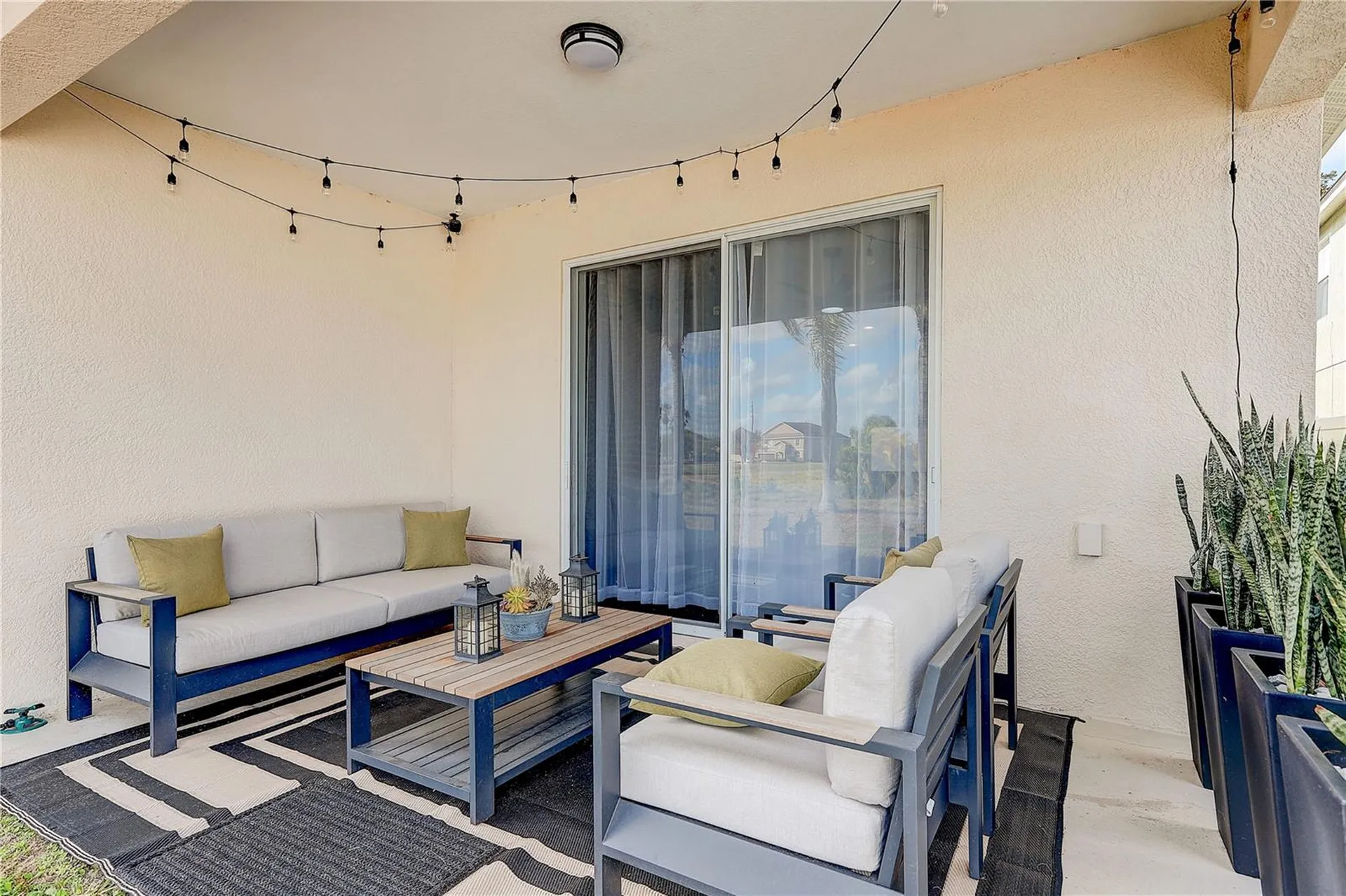 2410 Hawks Point Court Ruskin FL 33570
