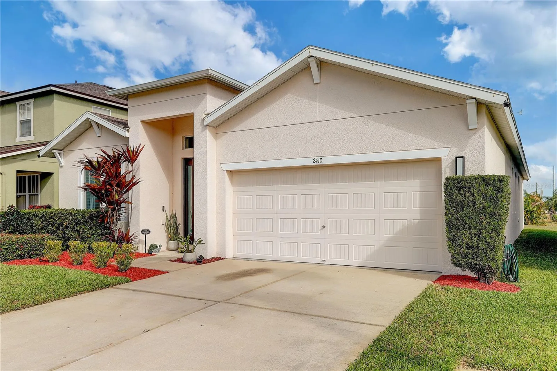 2410 Hawks Point Court Ruskin FL 33570