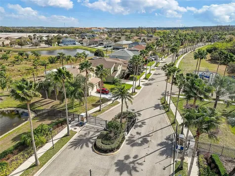 2410 Hawks Point Court Ruskin FL 33570