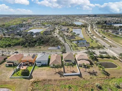2410 Hawks Point Court Ruskin FL 33570