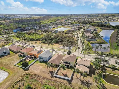 2410 Hawks Point Court Ruskin FL 33570