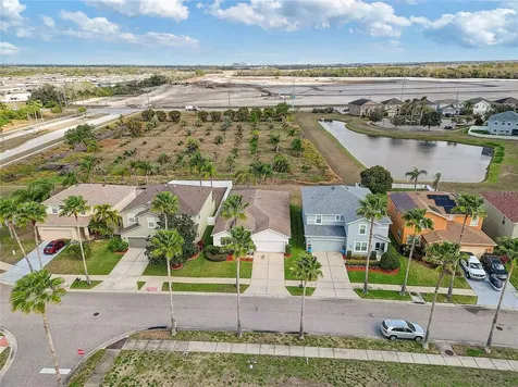 2410 Hawks Point Court Ruskin FL 33570
