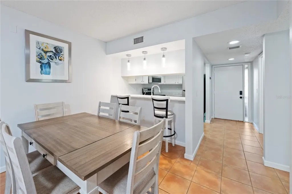 4574 Ringwood Meadow Sarasota FL 34235