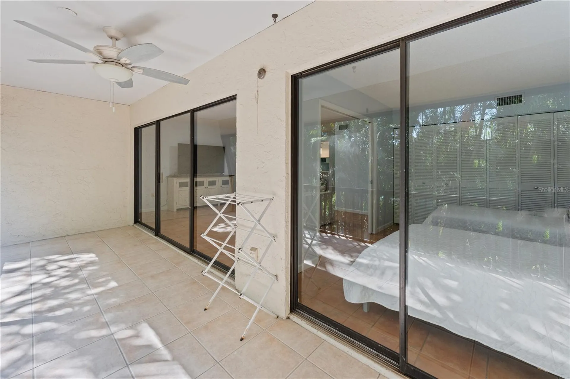 4574 Ringwood Meadow Sarasota FL 34235