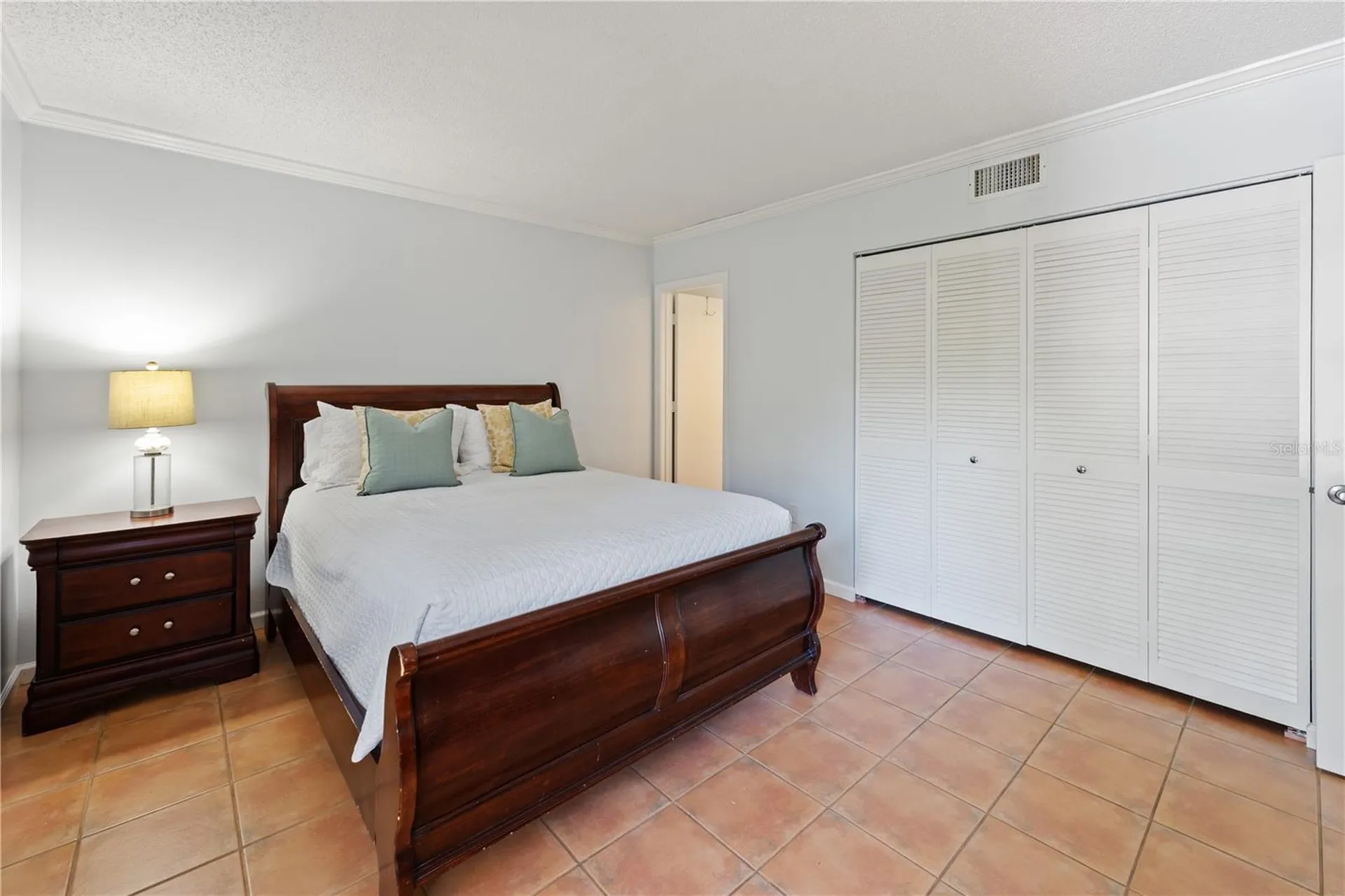 4574 Ringwood Meadow Sarasota FL 34235