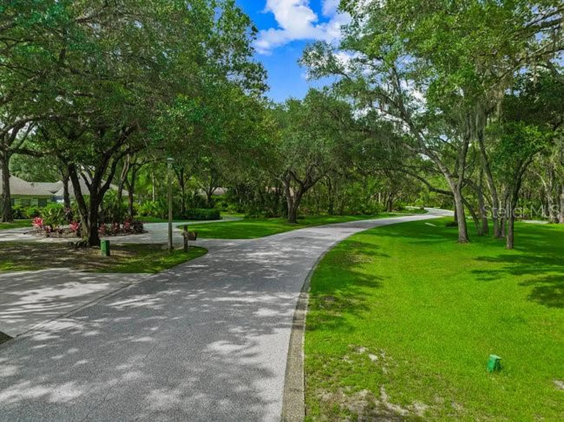 4574 Ringwood Meadow Sarasota FL 34235