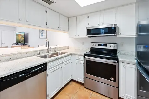 4574 Ringwood Meadow Sarasota FL 34235