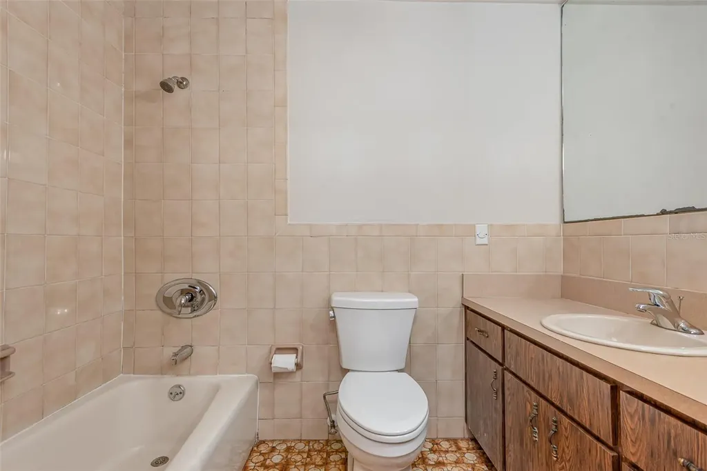 4300 Justa Road Mims FL 32754