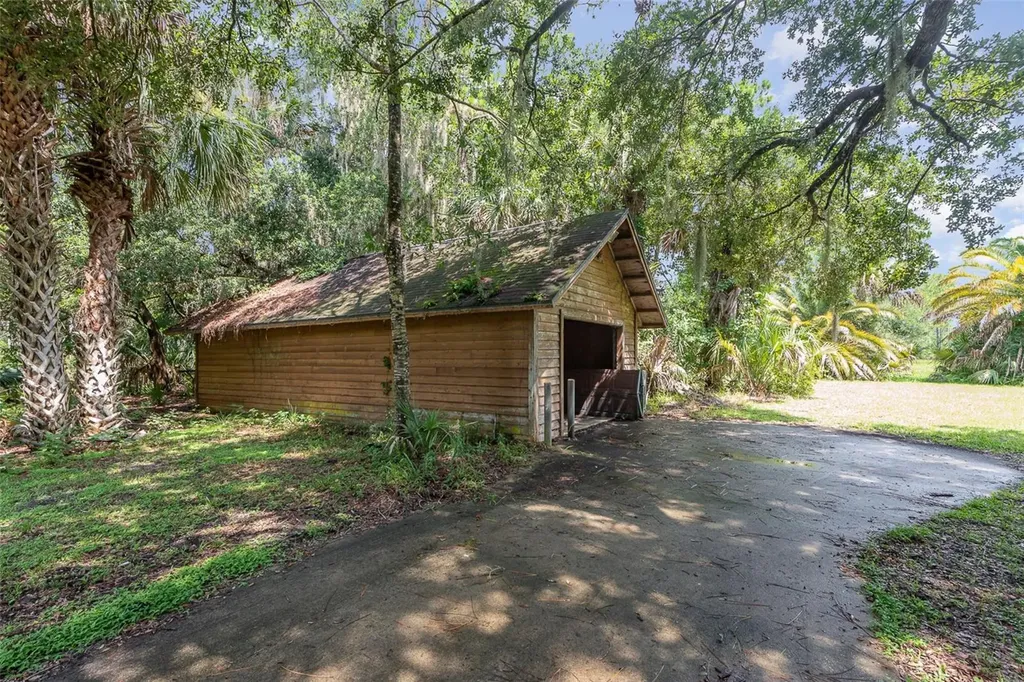 4300 Justa Road Mims FL 32754
