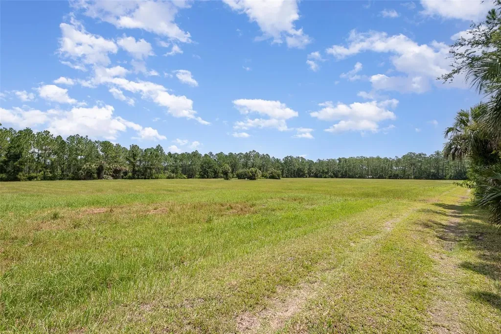 4300 Justa Road Mims FL 32754