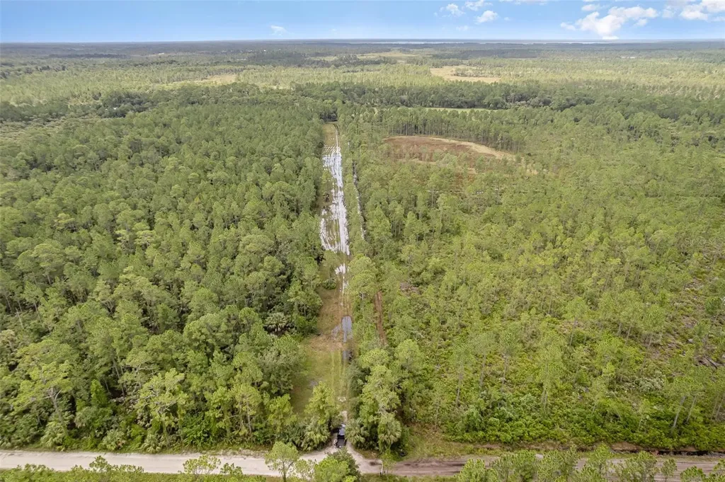 4300 Justa Road Mims FL 32754