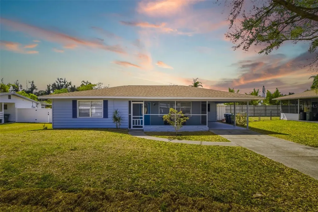 2208 Shawnee Street Sarasota FL 34231
