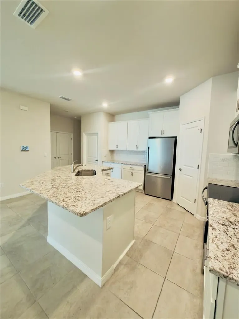 626 157th Court E Bradenton FL 34212