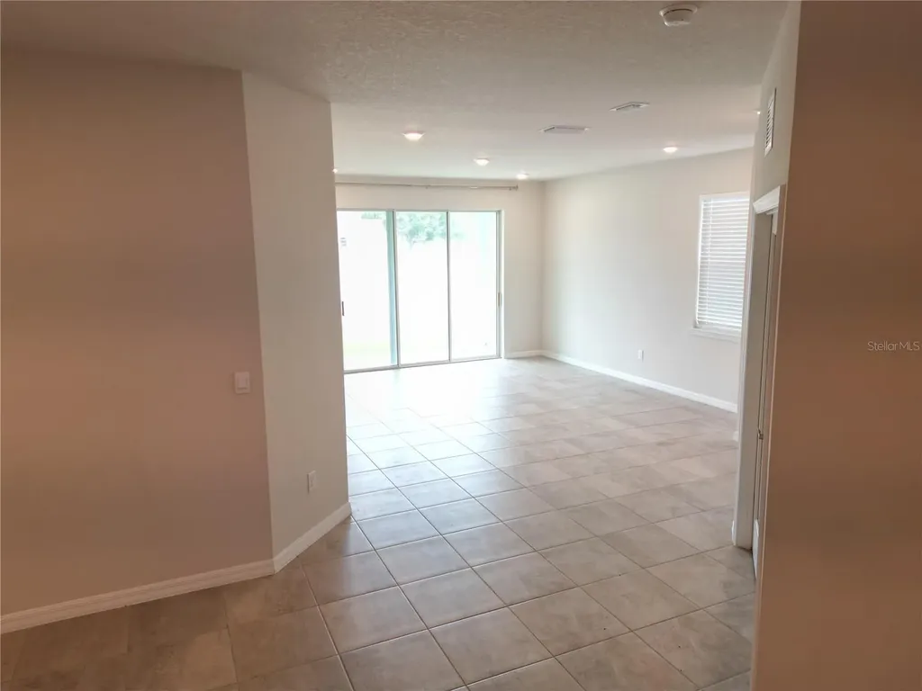 626 157th Court E Bradenton FL 34212