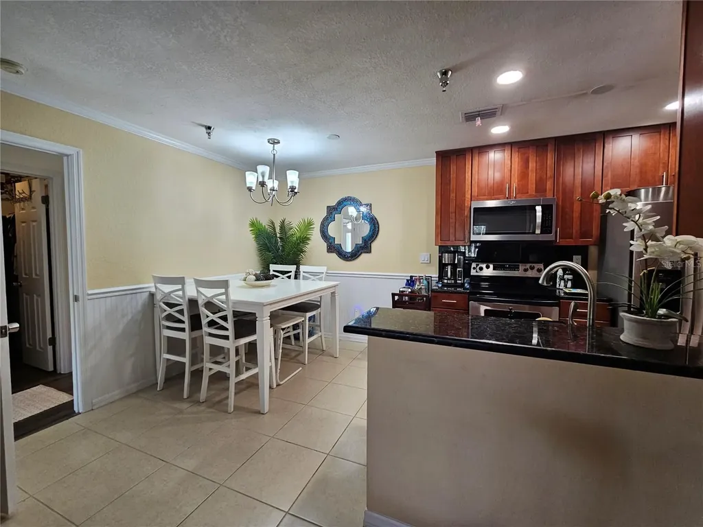 10265 Gandy Boulevard N St Petersburg FL 33702