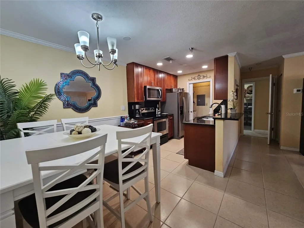 10265 Gandy Boulevard N St Petersburg FL 33702
