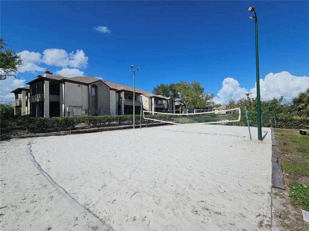 10265 Gandy Boulevard N St Petersburg FL 33702