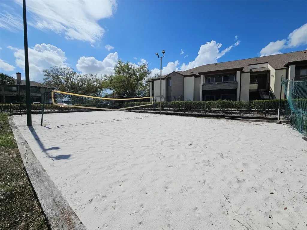10265 Gandy Boulevard N St Petersburg FL 33702
