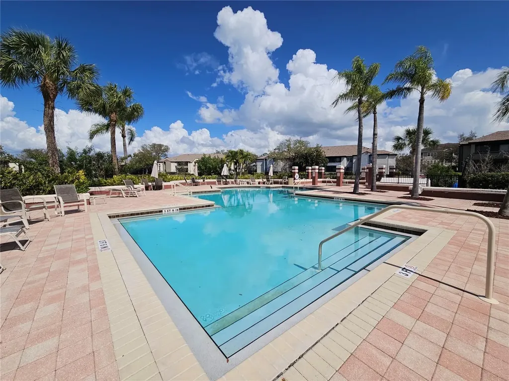 10265 Gandy Boulevard N St Petersburg FL 33702