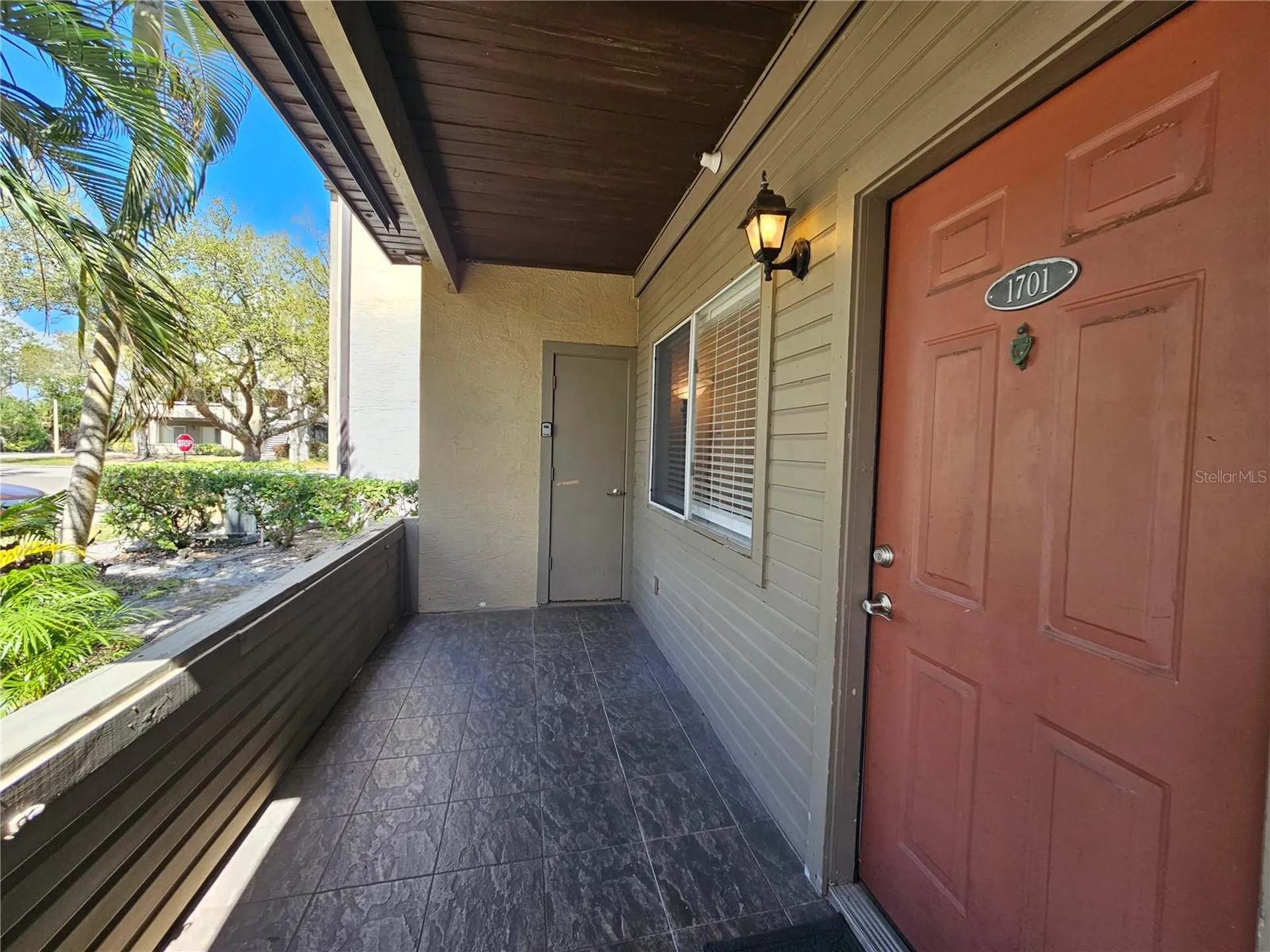 10265 Gandy Boulevard N St Petersburg FL 33702