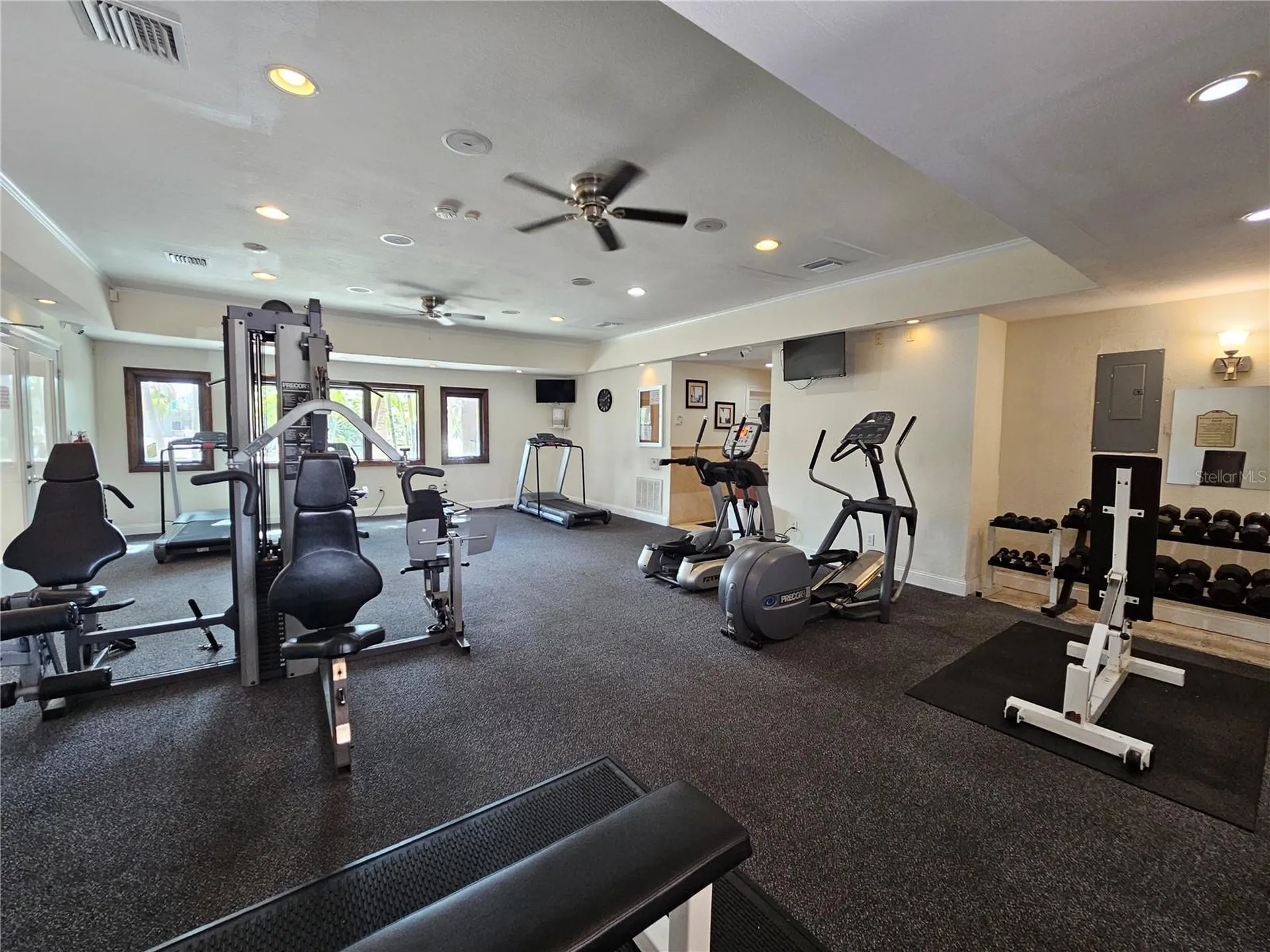 10265 Gandy Boulevard N St Petersburg FL 33702