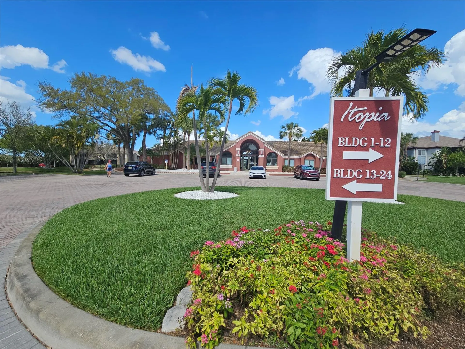 10265 Gandy Boulevard N St Petersburg FL 33702