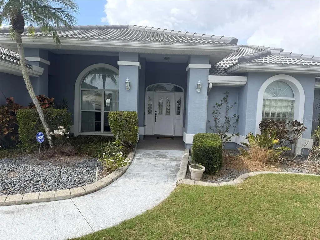 6617 Seven Pines Drive Bradenton FL 34203