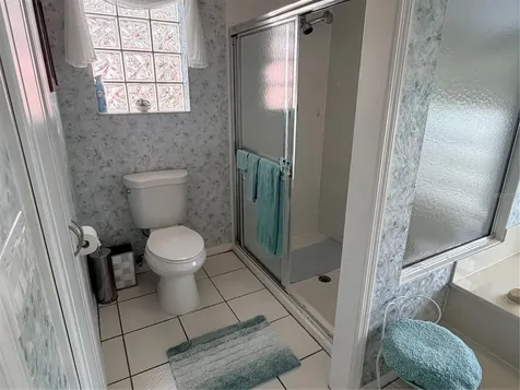6617 Seven Pines Drive Bradenton FL 34203