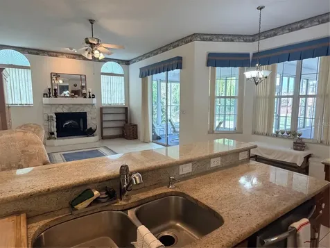6617 Seven Pines Drive Bradenton FL 34203