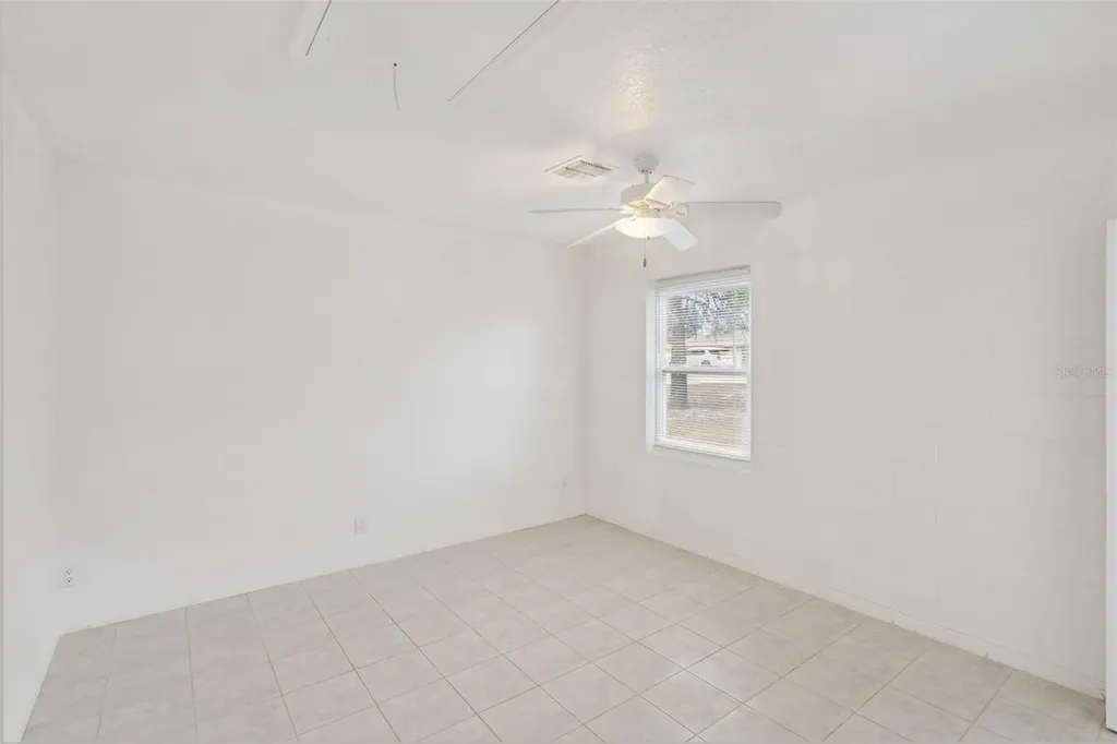 11045 Pine Street Leesburg FL 34788